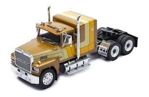 FORD LTL 9000 BRUN METAL 1978 1/43